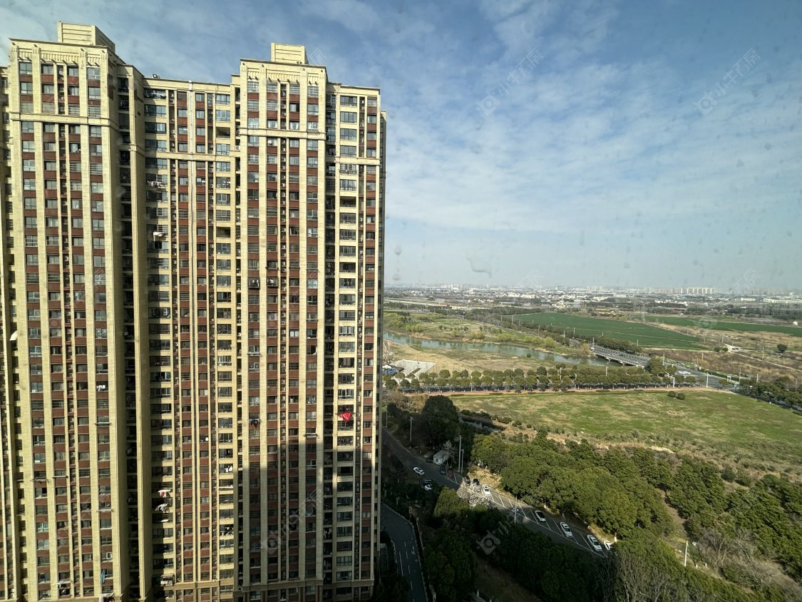 常州绿地香奈在租房源室内图_小牛看房