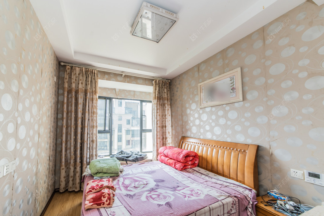 常州世茂香槟湖一期在售二手房源室内图_小牛看房