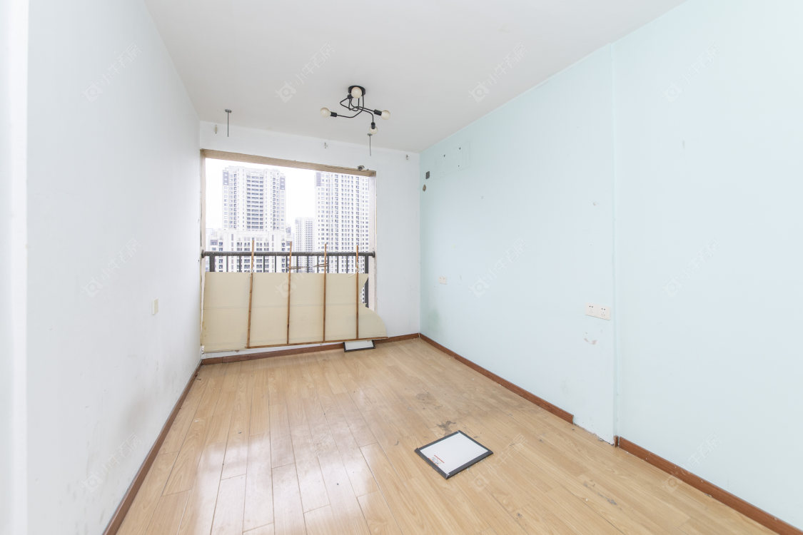 常州玉兰广场五期在售二手房源室内图_小牛看房