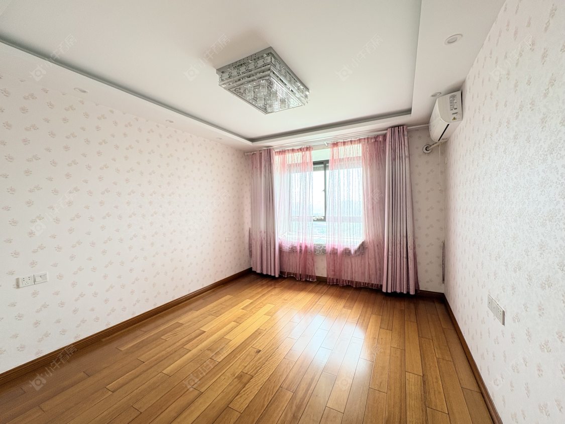 丹阳信达香堤国际在售二手房源室内图_小牛看房