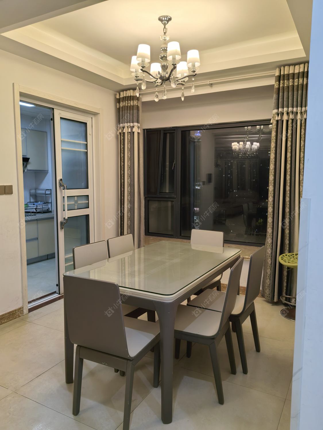 常州世茂香槟湖一期在租房源室内图_小牛看房