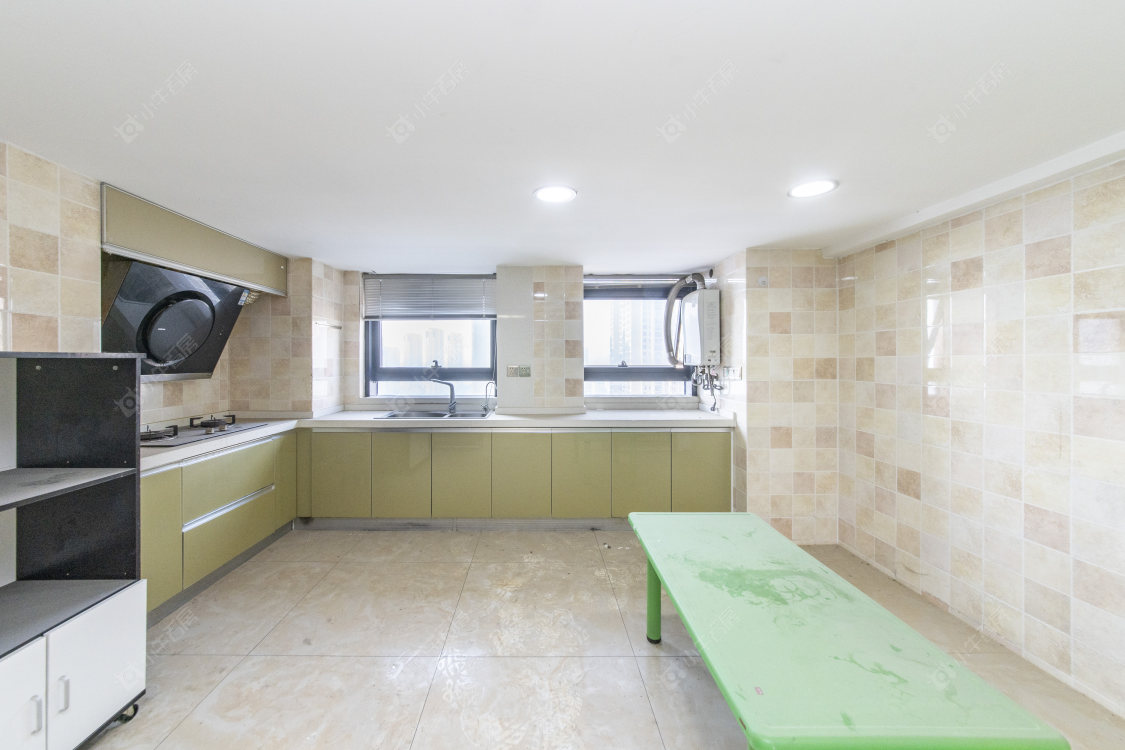 常州吾悦广场金苹果公寓在售二手房源室内图_小牛看房