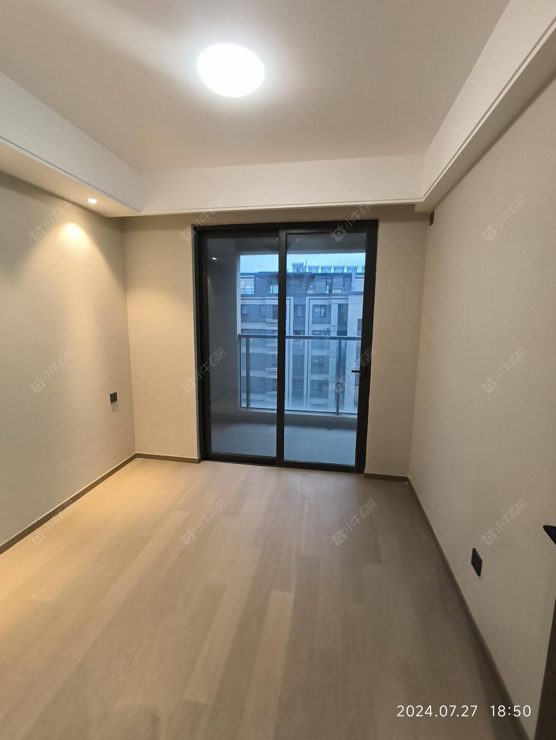 常州美的世茂云筑在租房源室内图_小牛看房