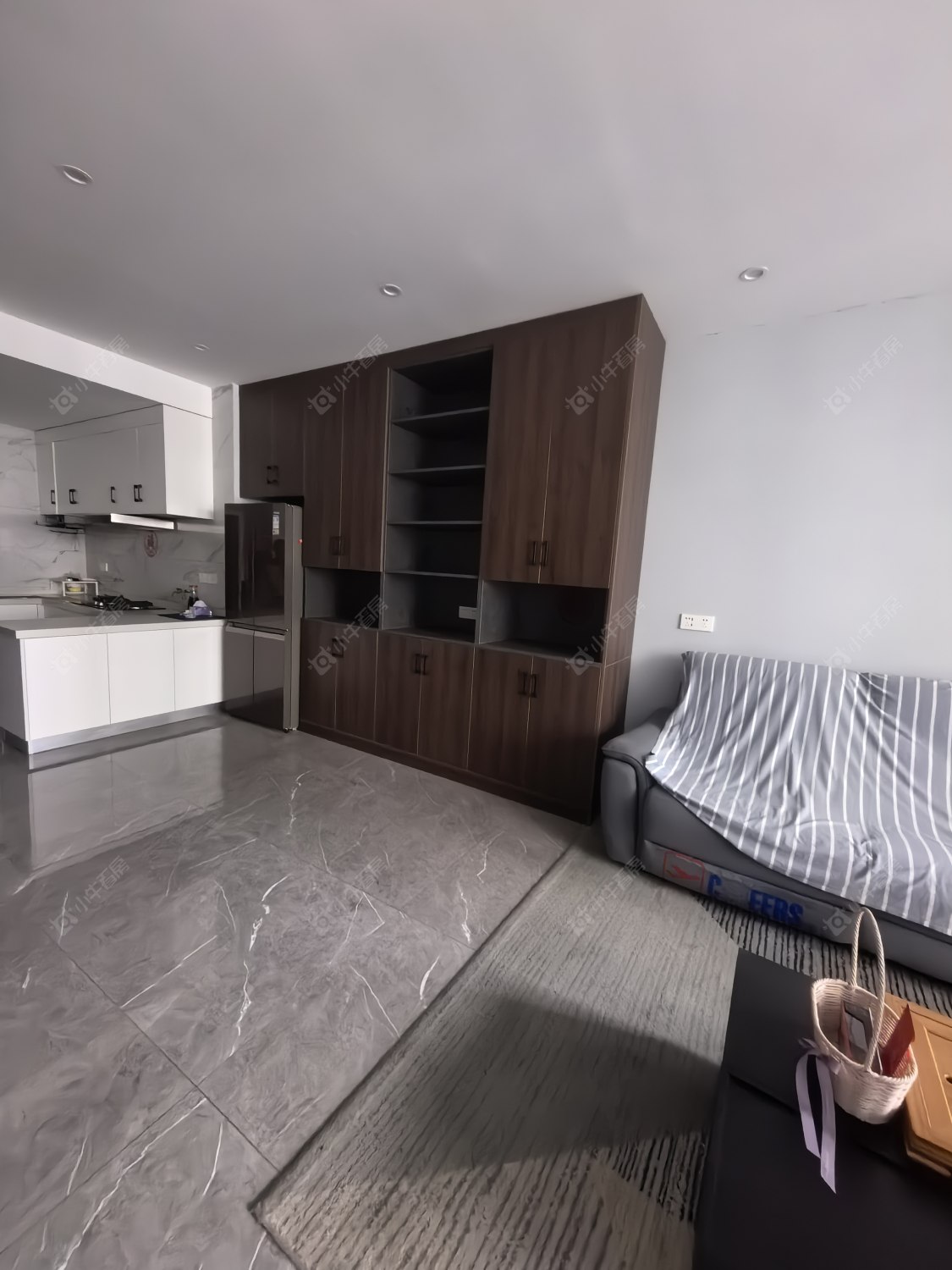 常州府琛商务广场在租房源室内图_小牛看房