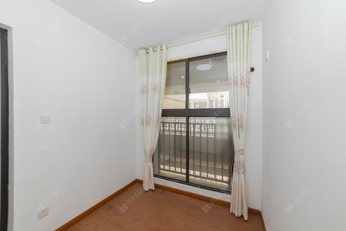 常州凤凰湖西苑在售二手房源室内图_小牛看房