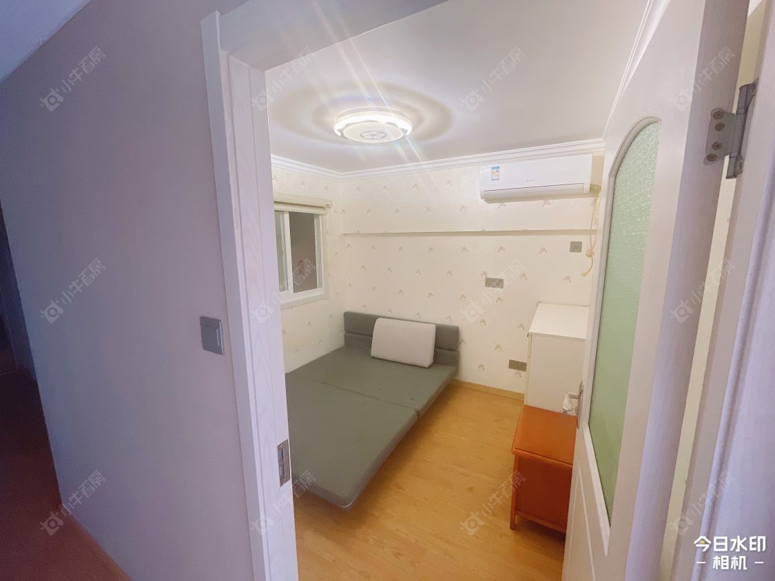 常州亚泰财富中心在租房源室内图_小牛看房