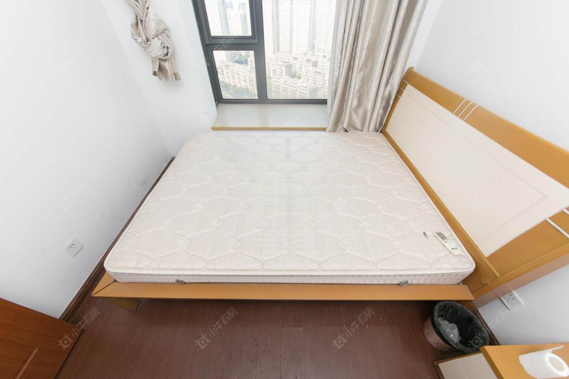 世茂香槟湖一期房源室内图 常州世茂香槟湖一期在售二手房源室内图_小牛看房