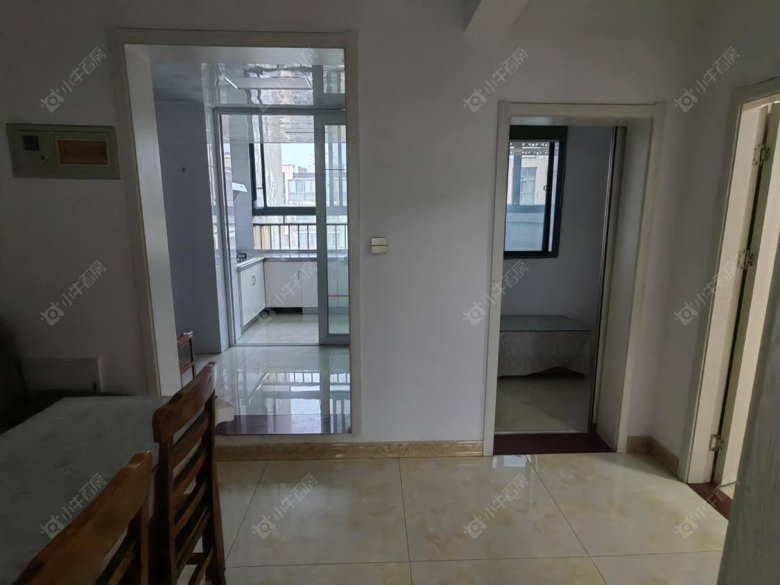 常州腾龙苑西区在租房源室内图_小牛看房