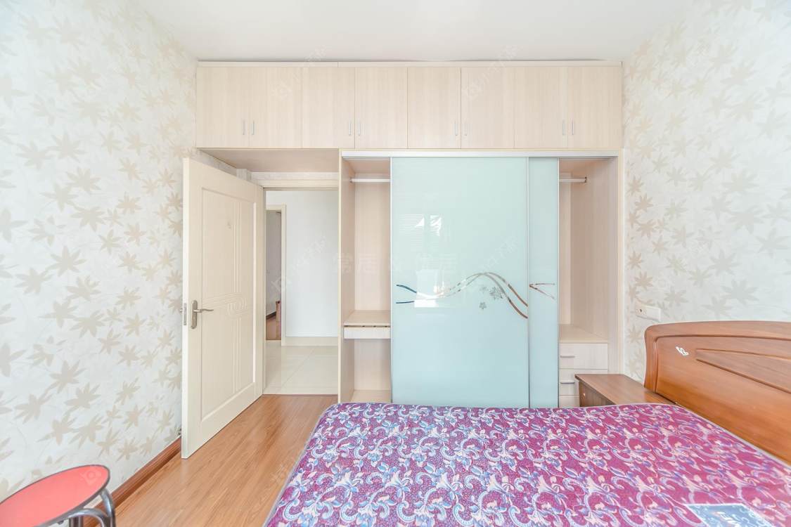 常州世茂香槟湖一期在售二手房源室内图_小牛看房