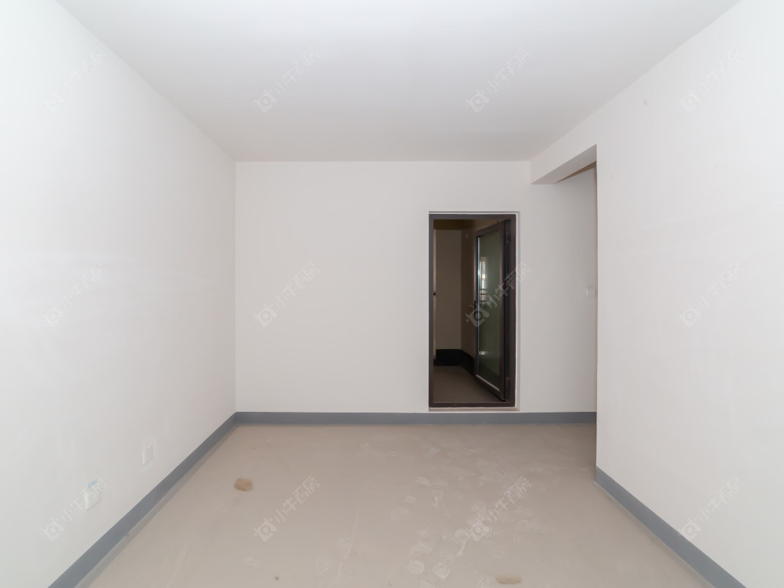 常州世茂香槟湖五期在售二手房源室内图_小牛看房