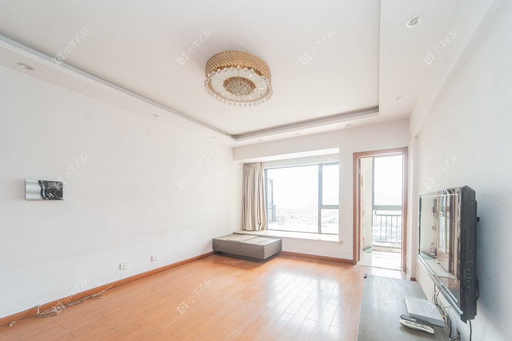 常州世茂香槟湖一期在租房源室内图_小牛看房