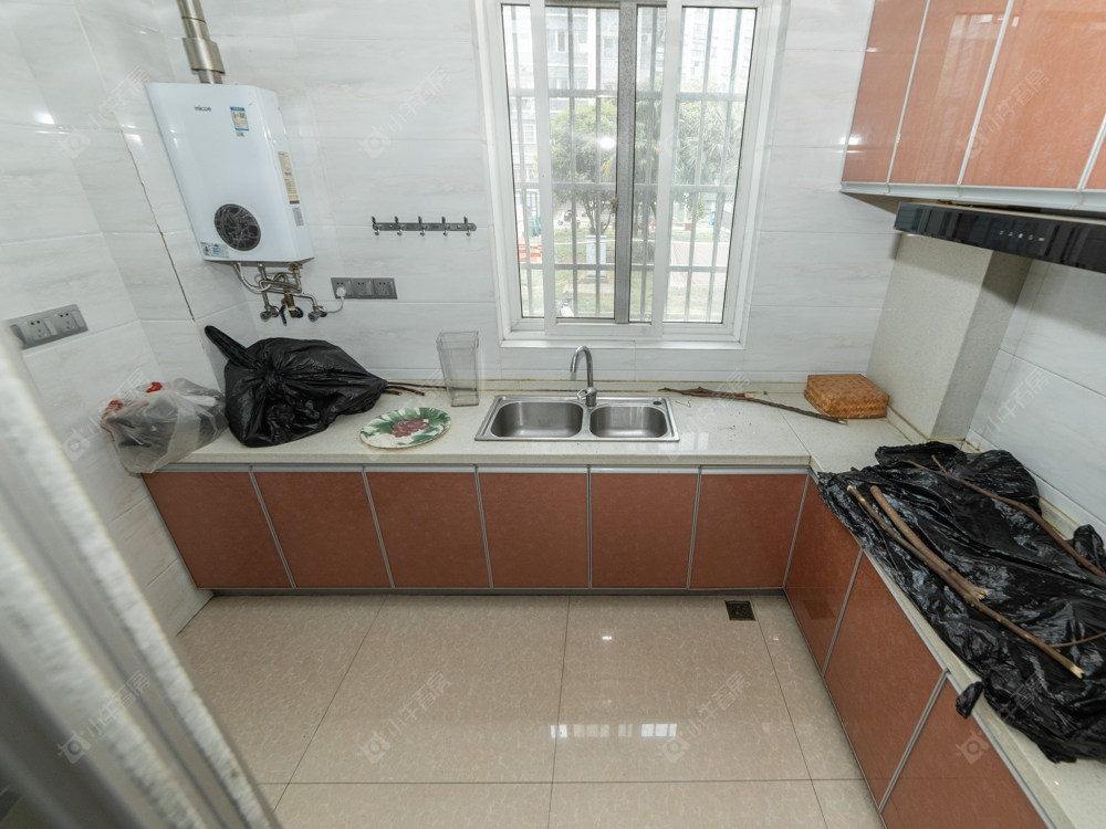 常州龙栖花园在售二手房源室内图_小牛看房