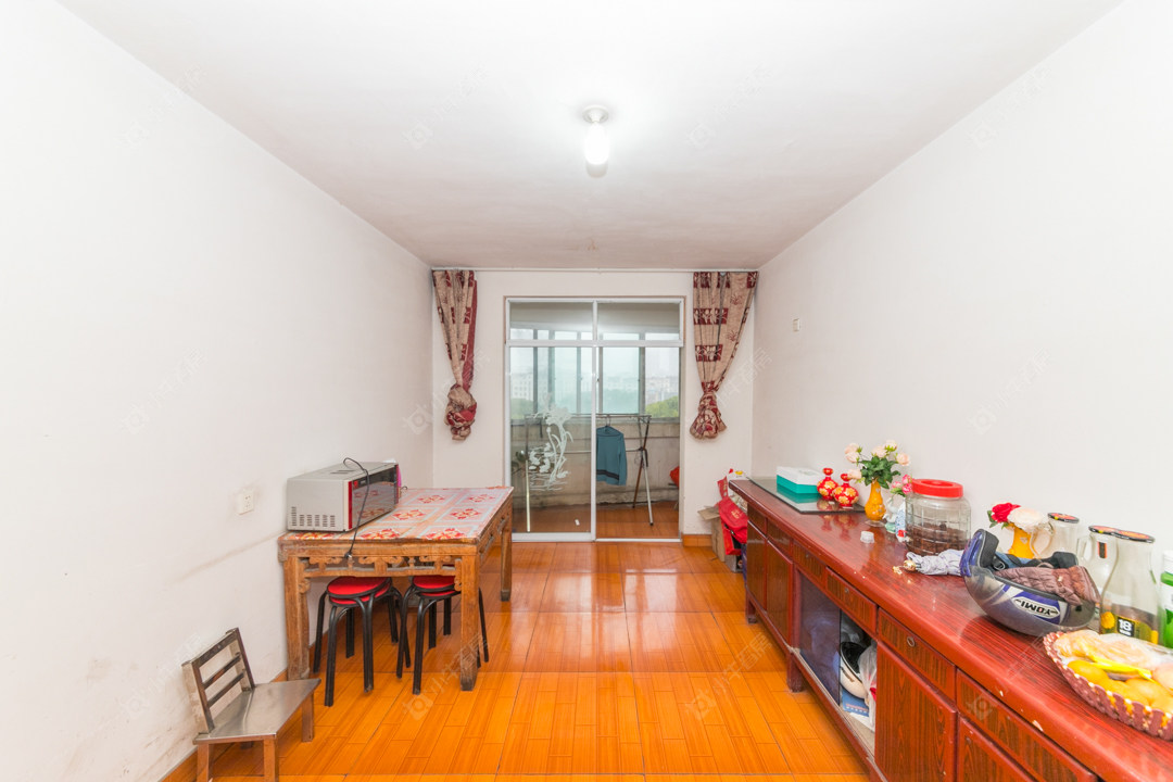 常州新龙花苑东区在售二手房源室内图_小牛看房