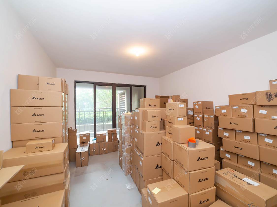 常州世茂香槟湖四期在售二手房源室内图_小牛看房