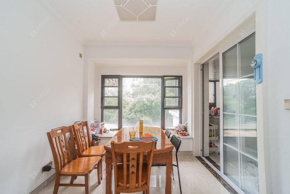 常州世茂香槟湖一期在售二手房源室内图_小牛看房