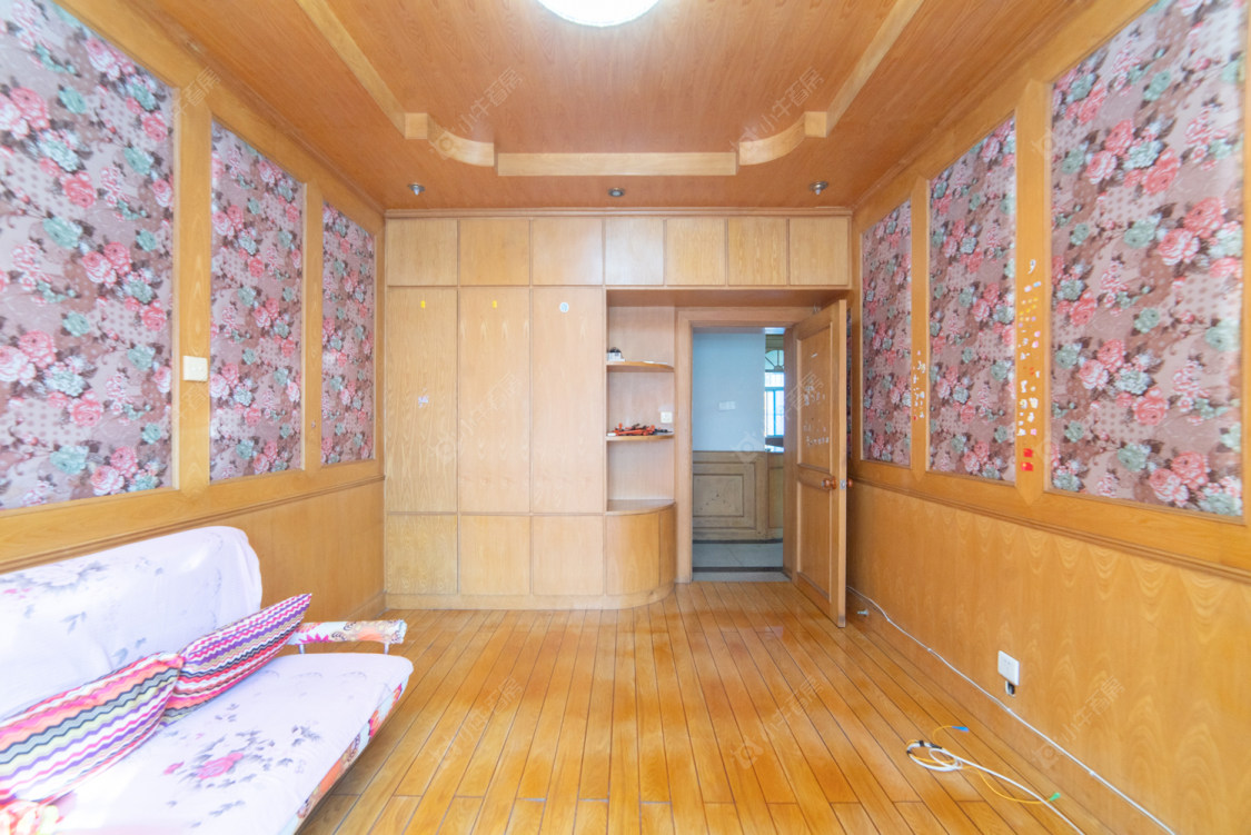 常州勤业五村在售二手房源室内图_小牛看房