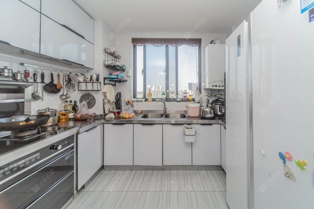 常州世茂香槟湖三期在售二手房源室内图_小牛看房