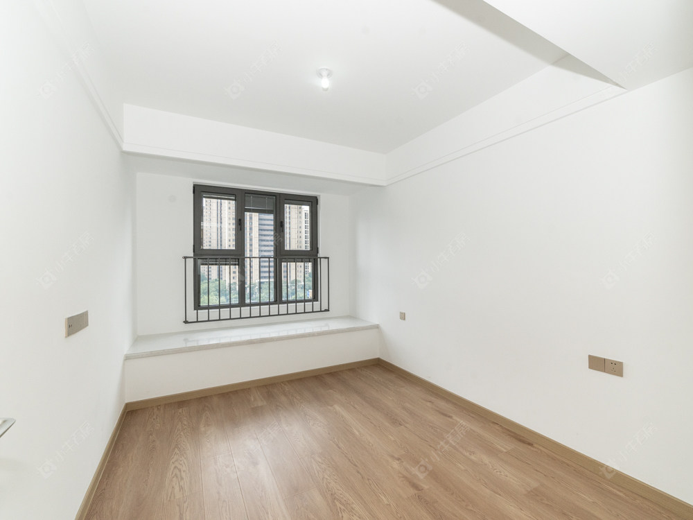 常州绿地香港名墩道在售二手房房源室内图_小牛看房