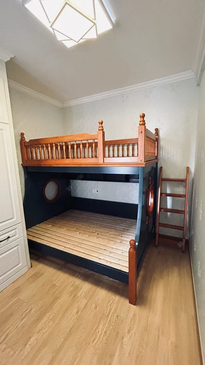 常州世茂香槟湖四期在租房源室内图_小牛看房