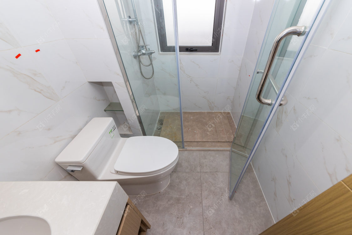 常州绿地香港名墩道在售二手房源室内图_小牛看房