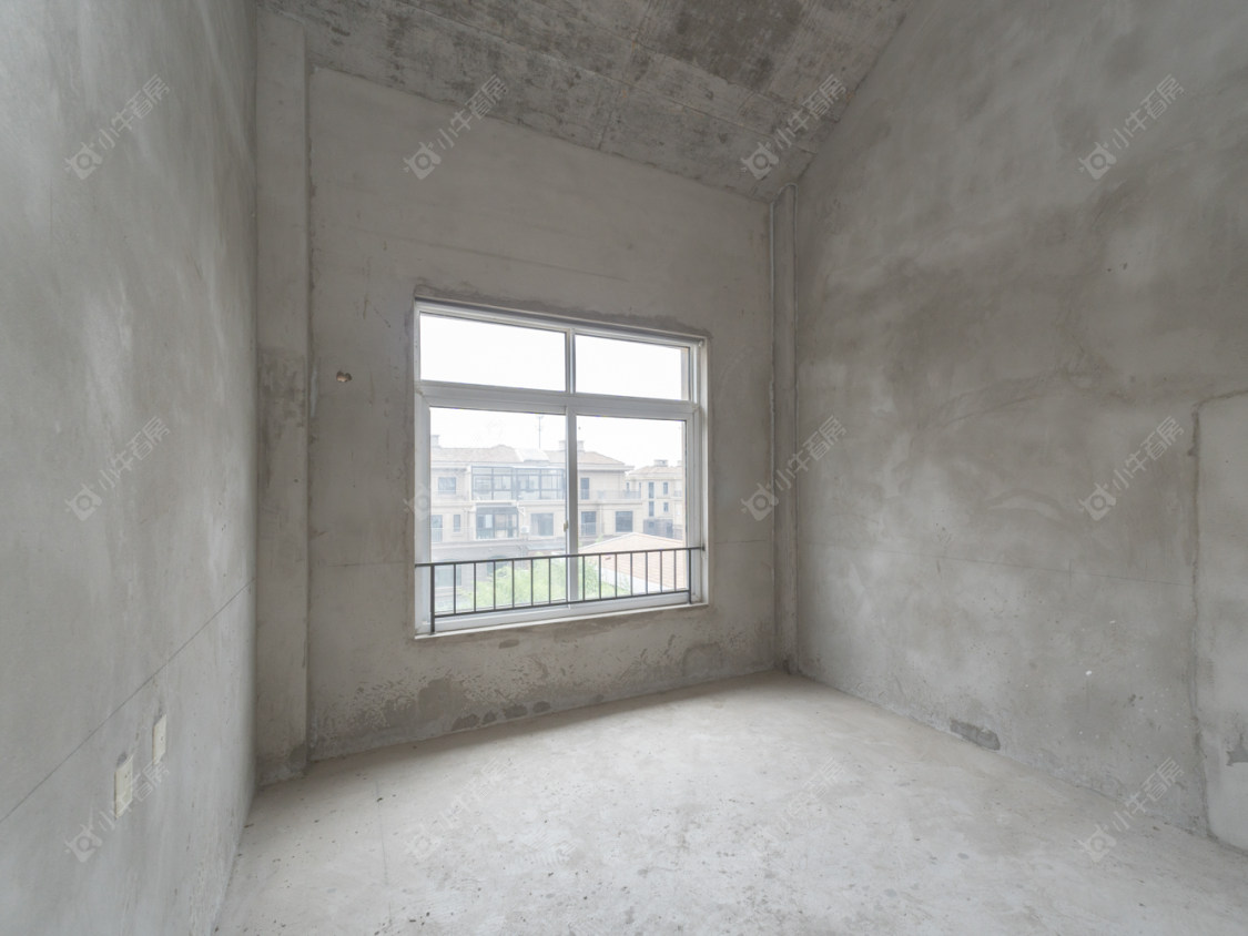 常州半岛珑庭别墅区在售二手房源室内图_小牛看房