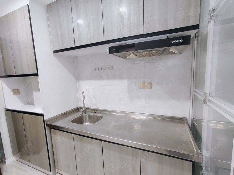 常州四季青服装城在租房源室内图_小牛看房