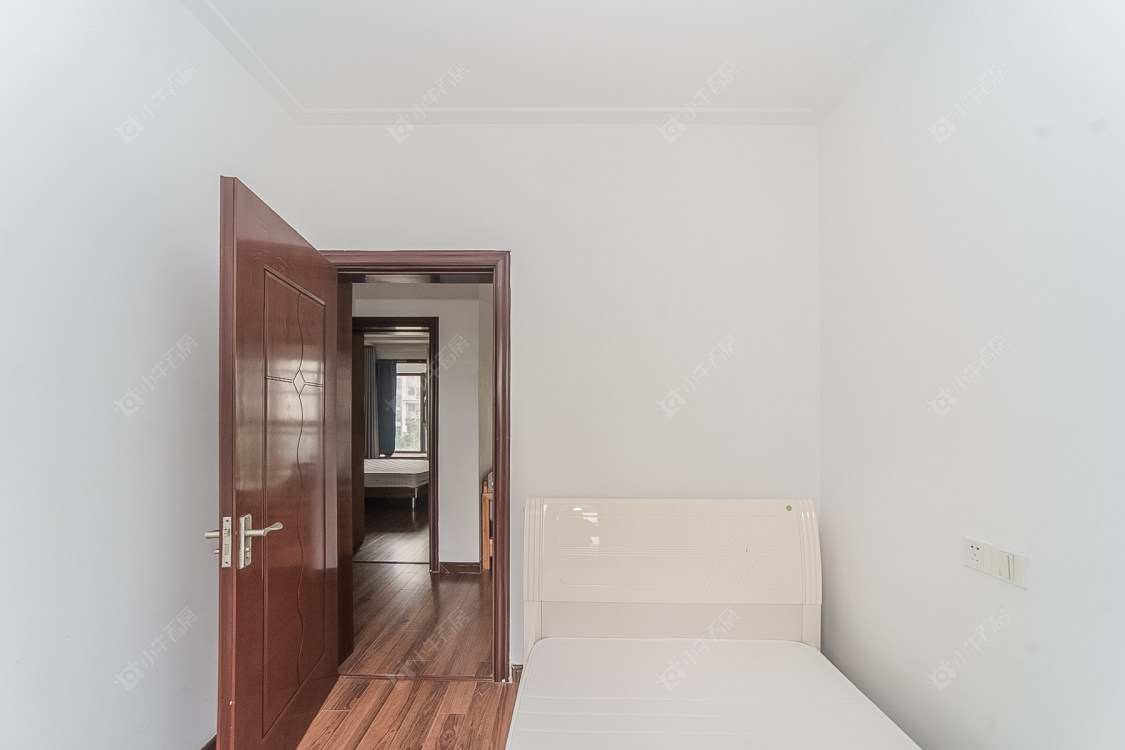 世茂香槟湖一期房源室内图 常州世茂香槟湖一期在售二手房源室内图_小牛看房