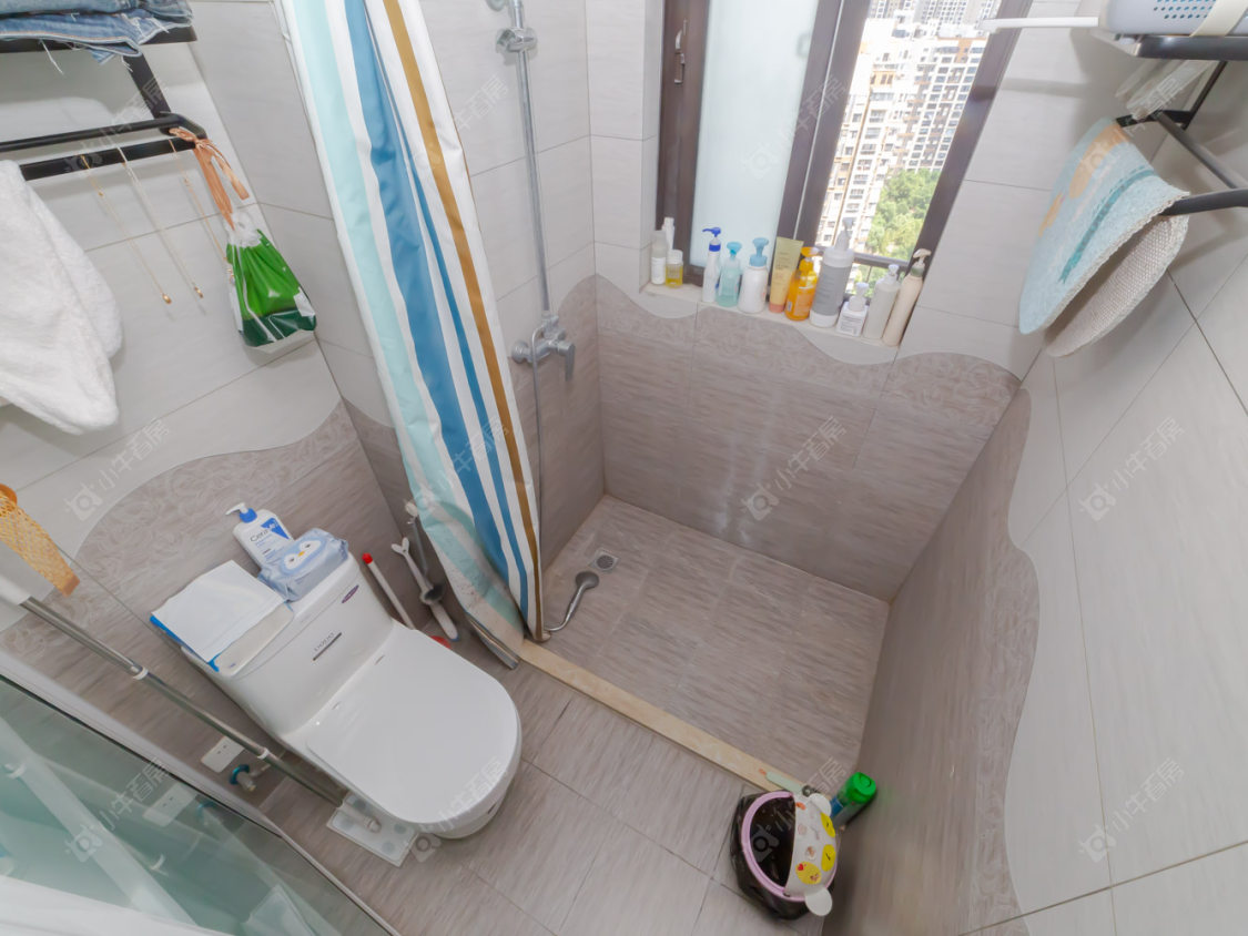 常州世茂香槟湖三期在售二手房源室内图_小牛看房