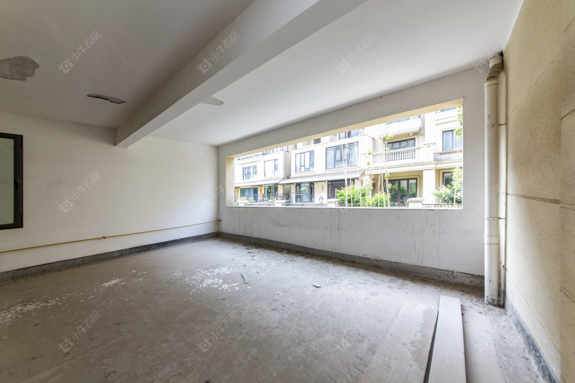 绿地香奈别墅区房源室内图 常州绿地香奈别墅区在售二手房源室内图_小牛看房