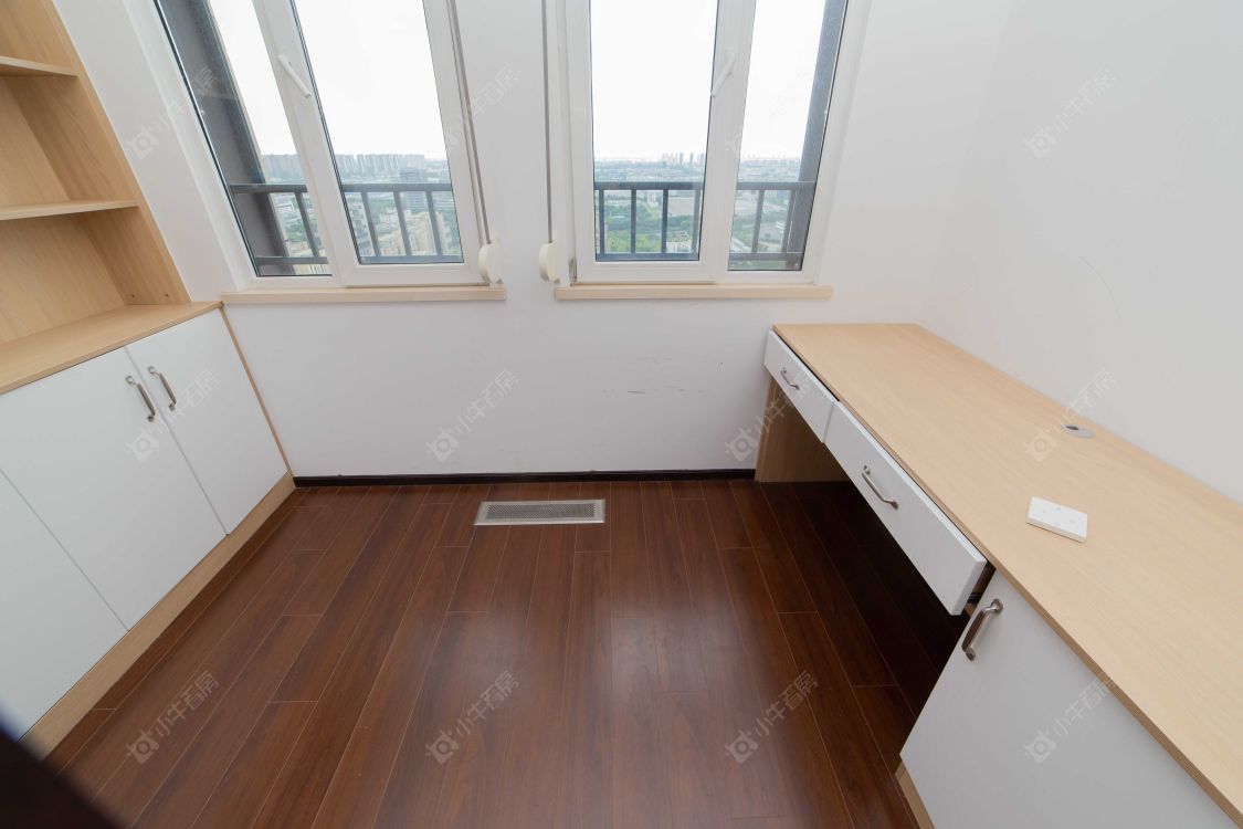 常州朗诗邻里中心在售二手房源室内图_小牛看房