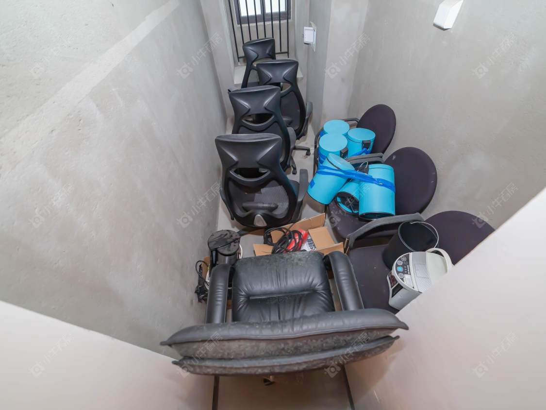 常州世茂香槟湖四期在售二手房源室内图_小牛看房