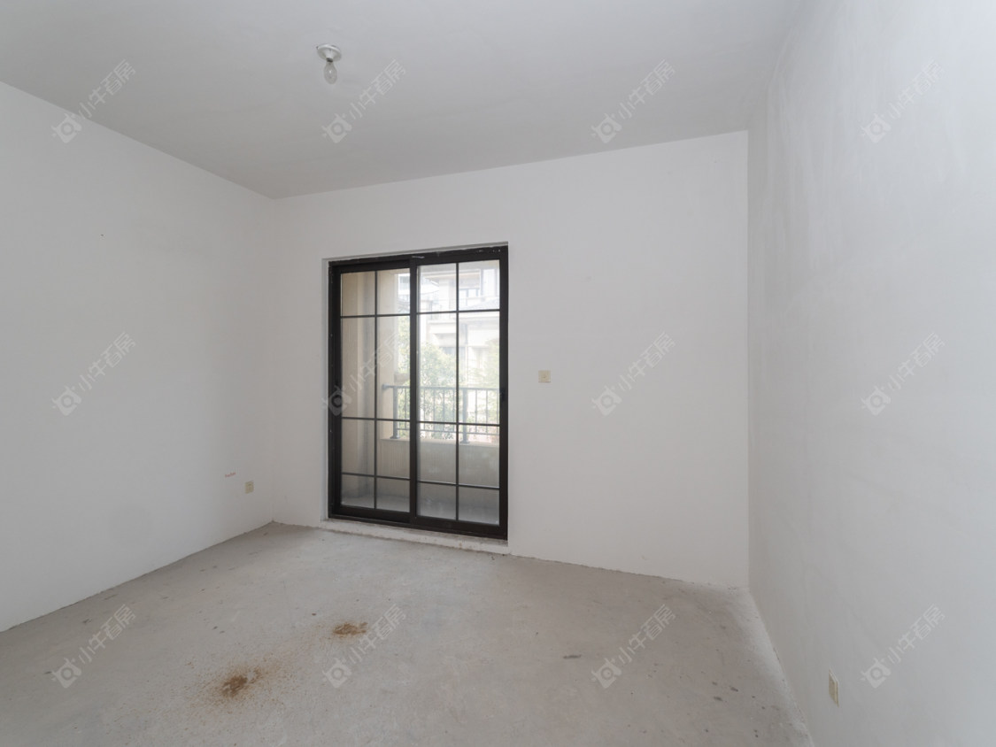 常州翡丽蓝湾别墅区在售二手房源室内图_小牛看房