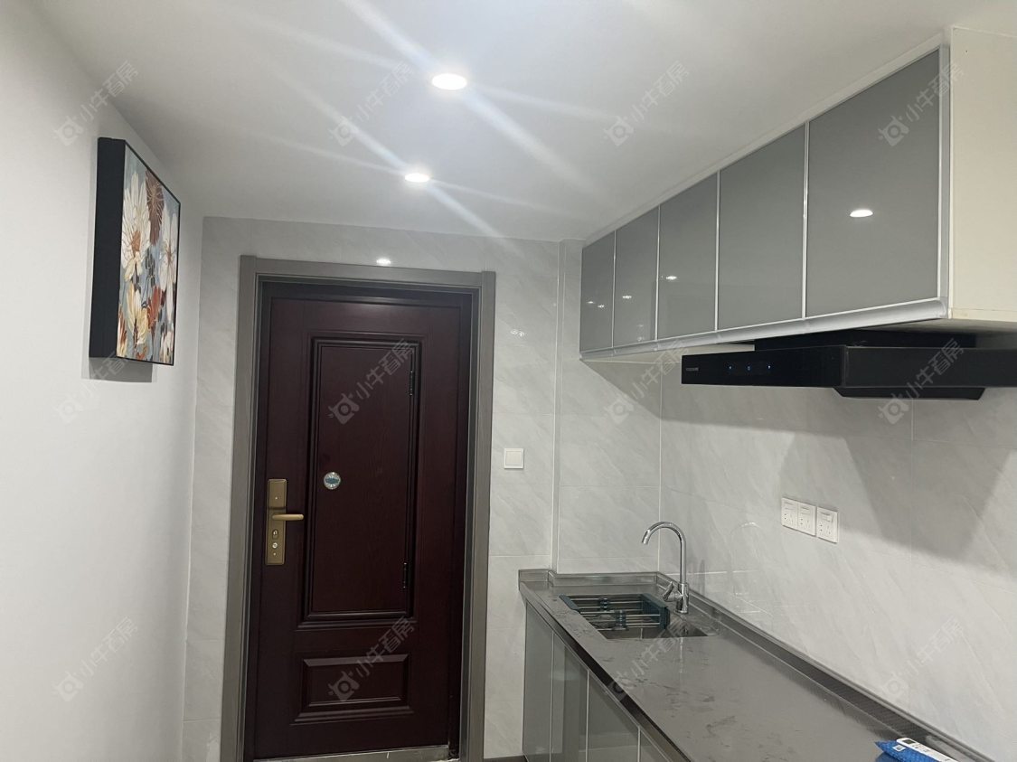 亚泰财富中心房源室内图 常州亚泰财富中心在租房源室内图_小牛看房