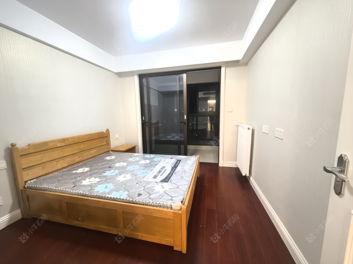 常州绿地香奈在租房源室内图_小牛看房