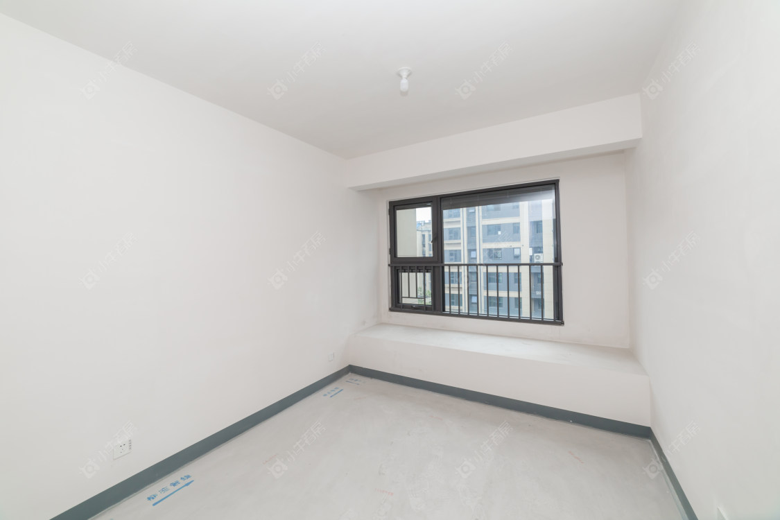 常州美的世茂云筑在售二手房源室内图_小牛看房