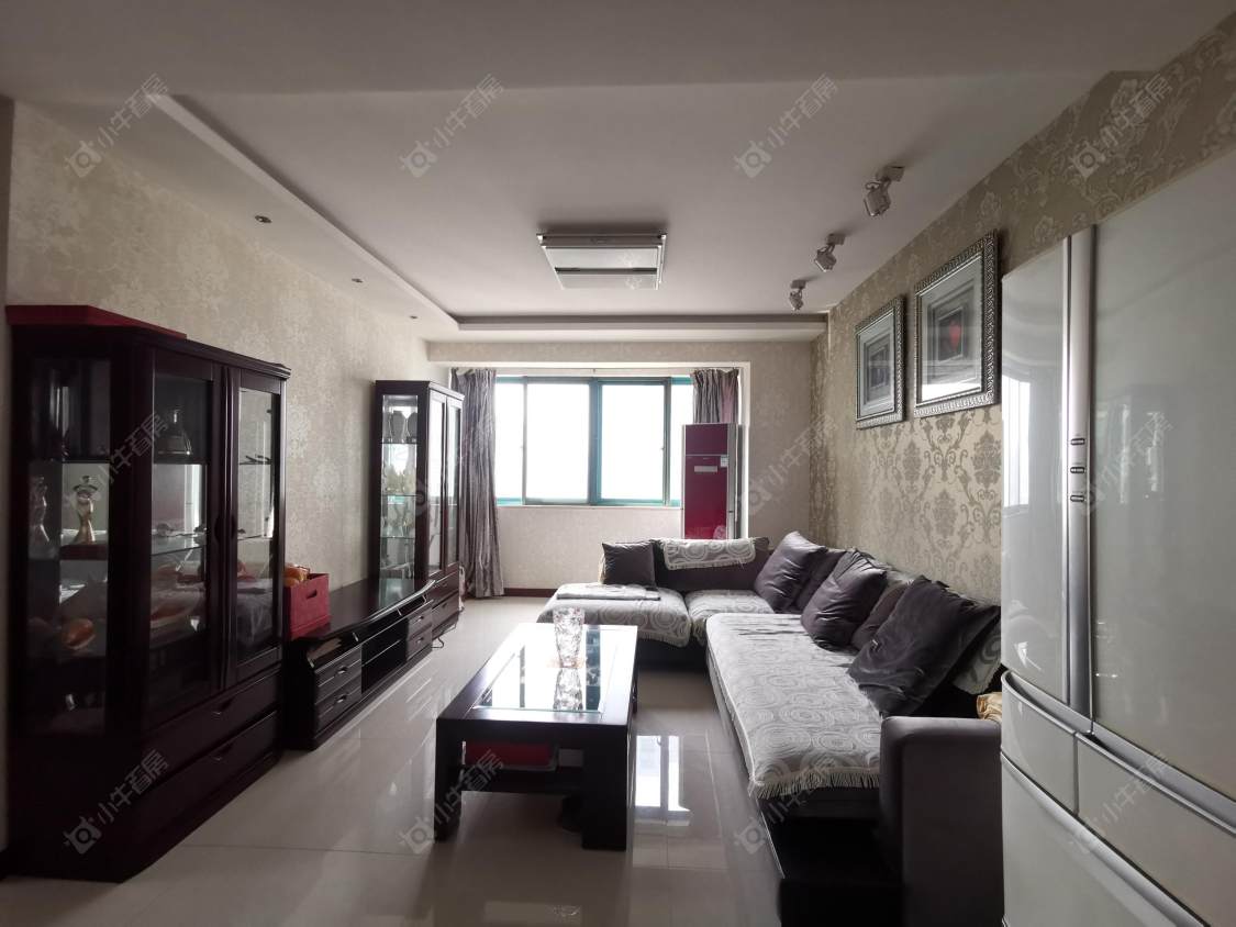 常州南甸苑3室2厅2卫出租房源图片