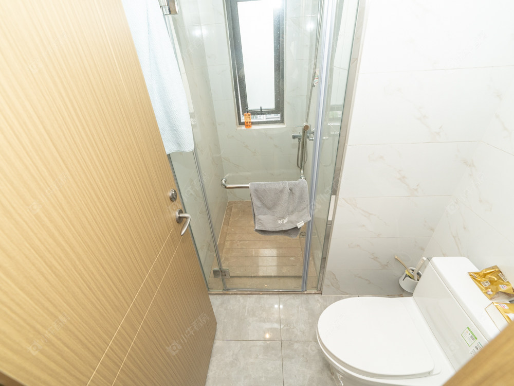 常州绿地香港名墩道在售二手房房源室内图_小牛看房