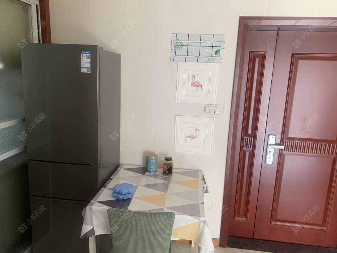 常州世茂香槟湖二期在租房源室内图_小牛看房