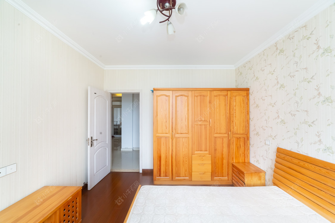 常州绿地世纪城一期在售二手房源室内图_小牛看房