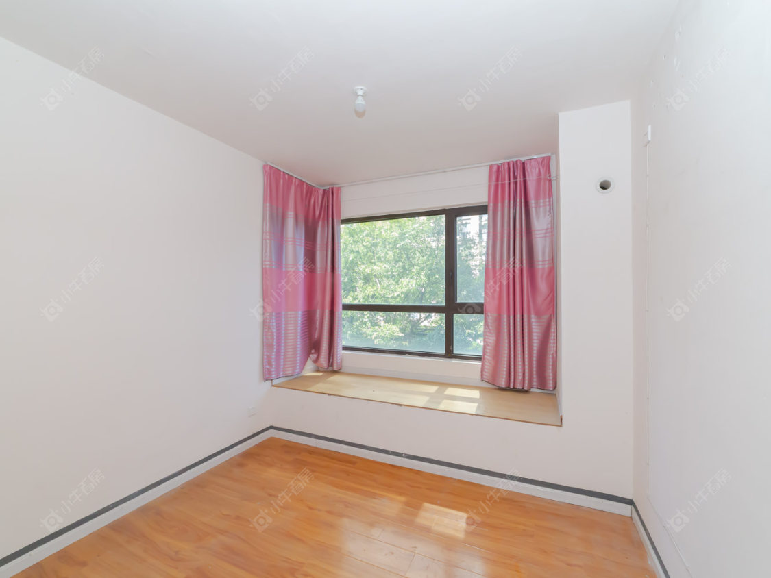 常州世茂香槟湖四期在售二手房源室内图_小牛看房