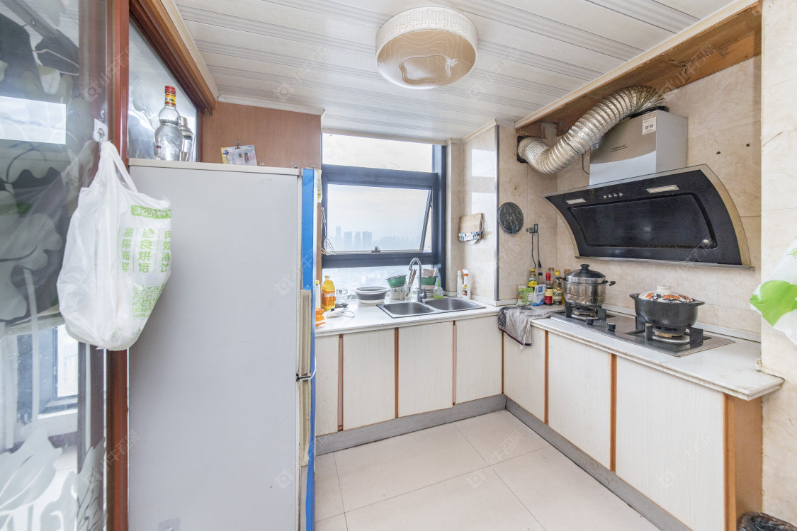 常州吾悦广场金苹果公寓在售二手房源室内图_小牛看房