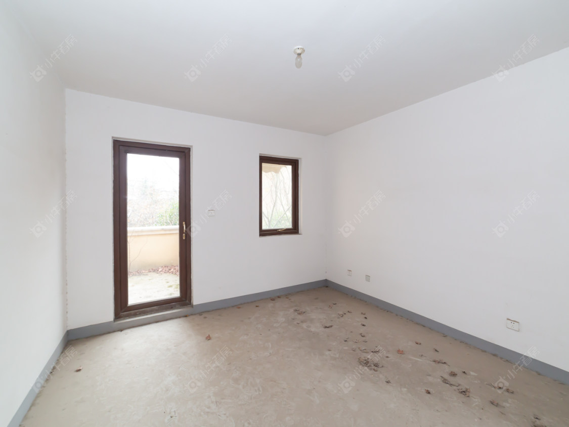 常州龙湖原山别墅区在售二手房源室内图_小牛看房