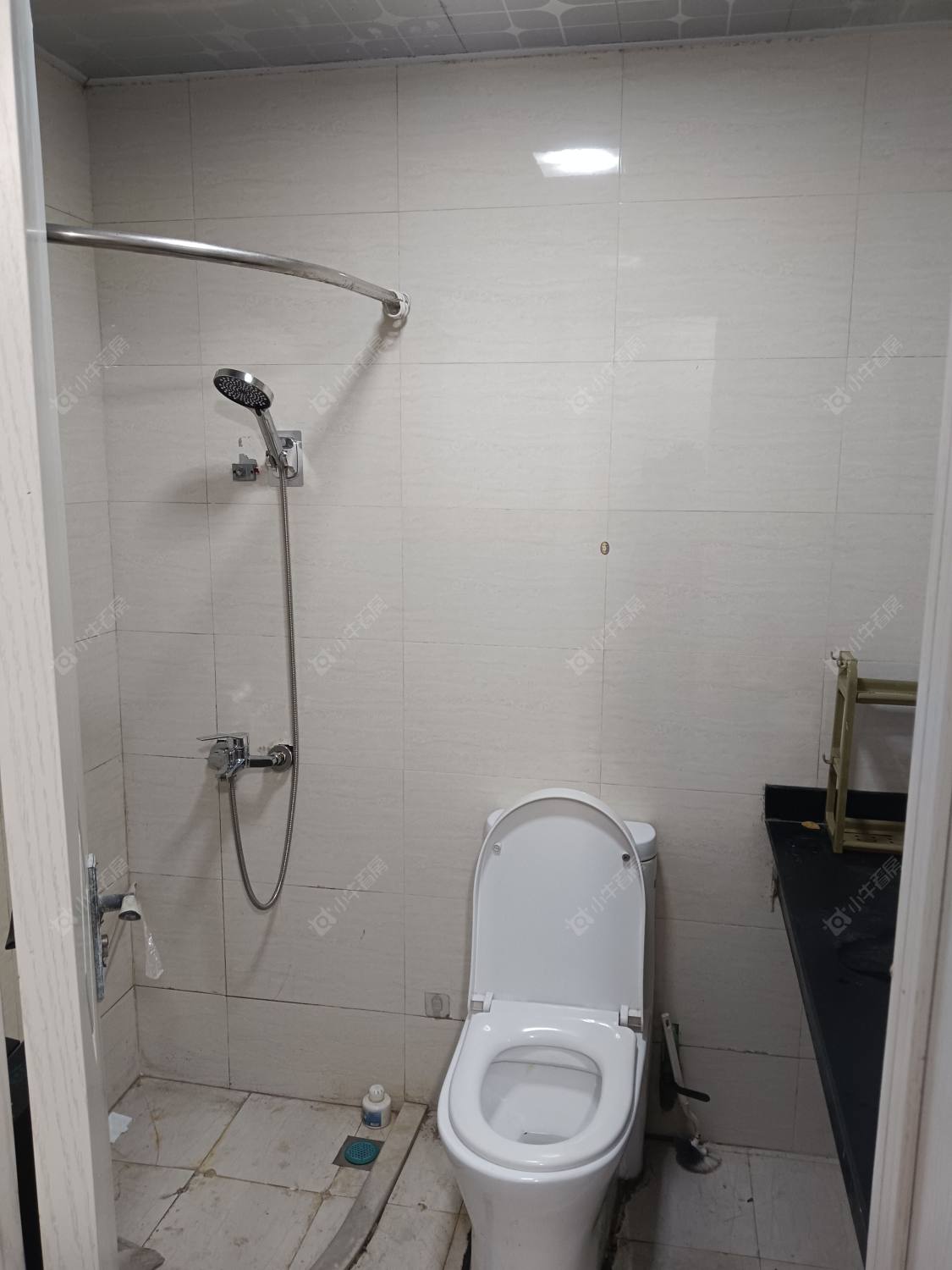 常州亚泰财富中心在租房源室内图_小牛看房