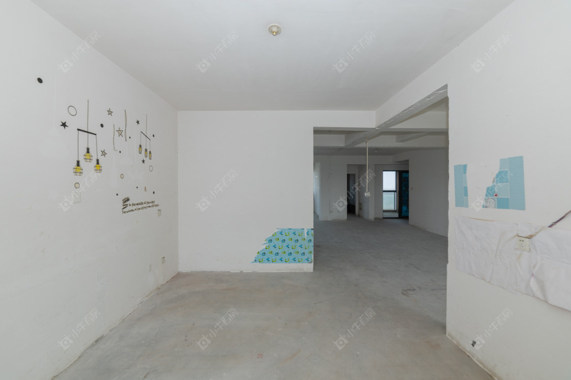 常州凤凰名城在售二手房源室内图_小牛看房