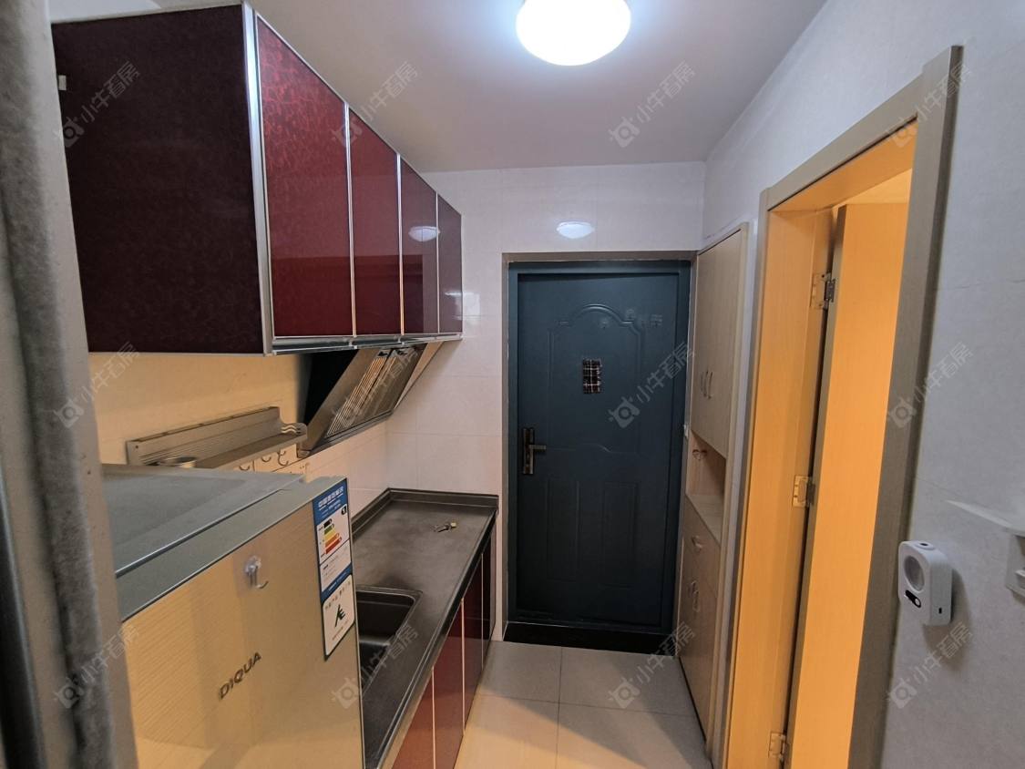 常州亚泰财富中心在租房源室内图_小牛看房