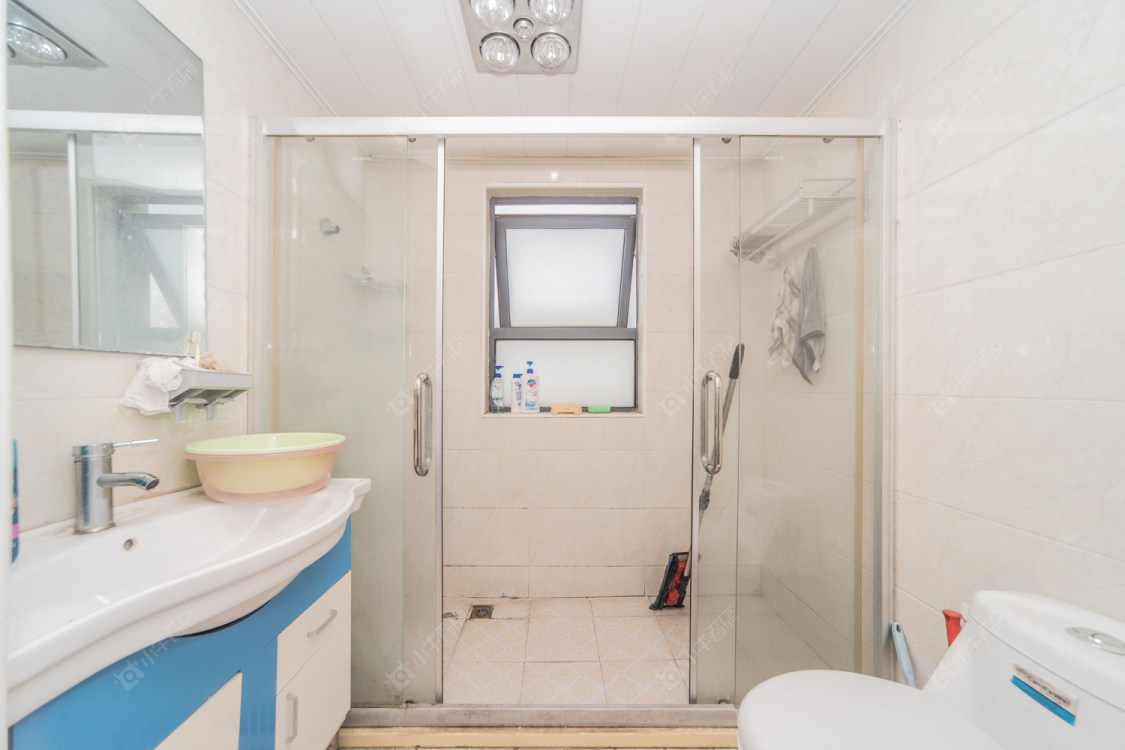 常州世茂香槟湖二期在售二手房源室内图_小牛看房