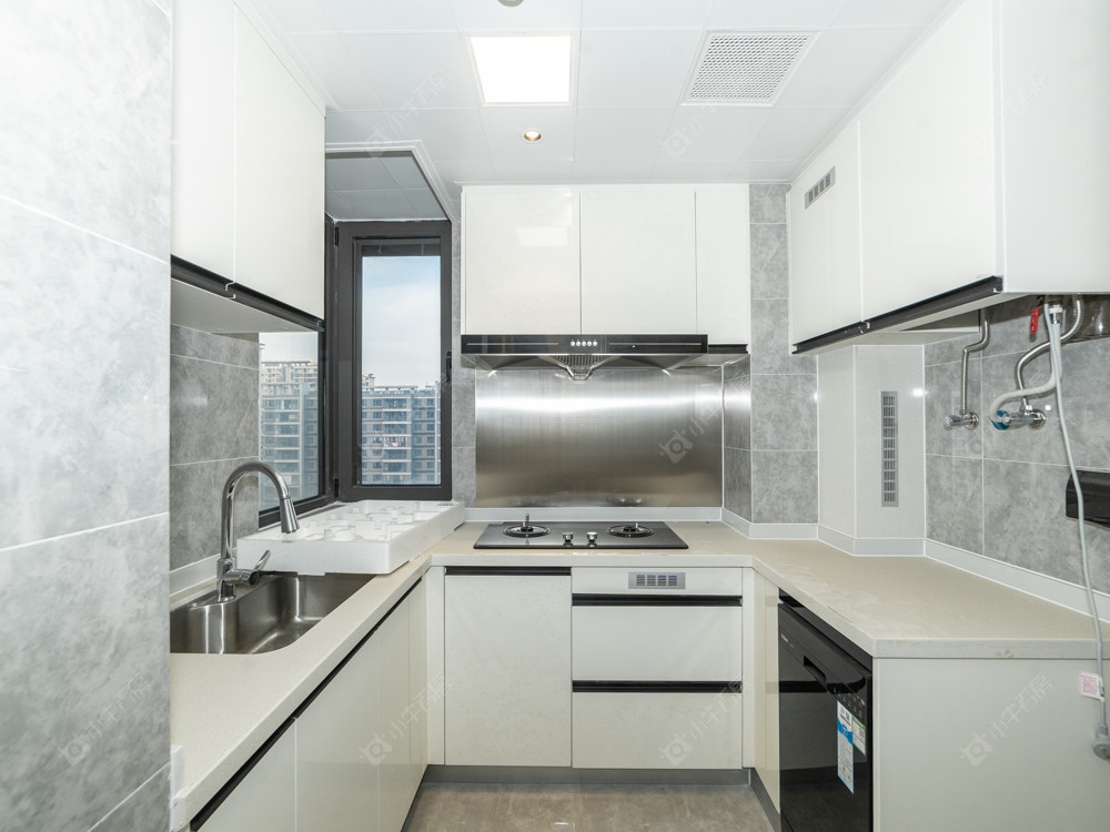 常州绿地香港名墩道在售二手房源室内图_小牛看房