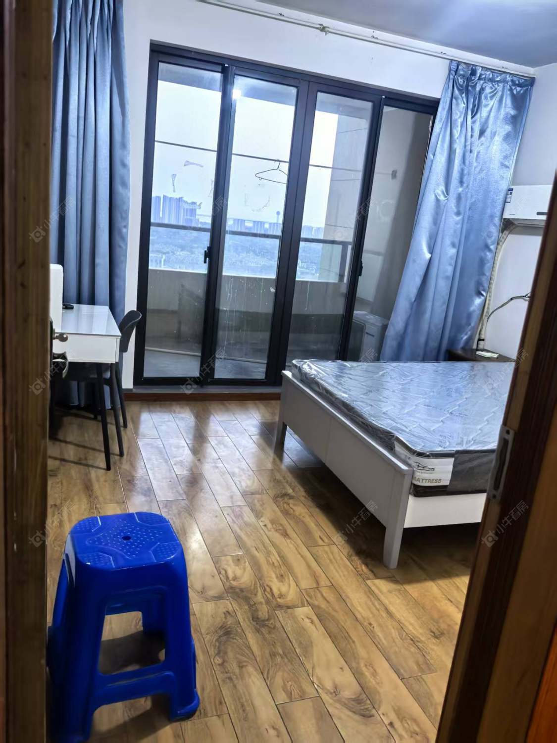 常州绿地香奈在租房源室内图_小牛看房