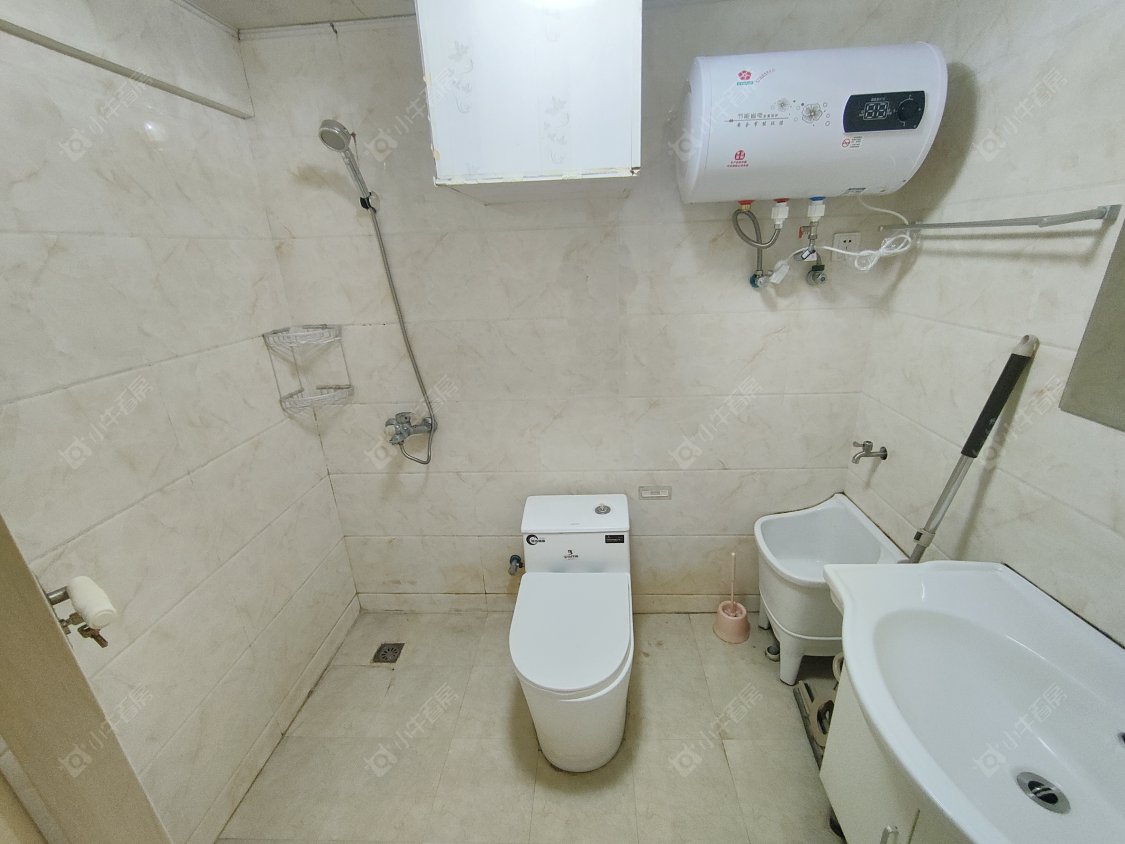 亚泰财富中心房源室内图 常州亚泰财富中心在租房源室内图_小牛看房