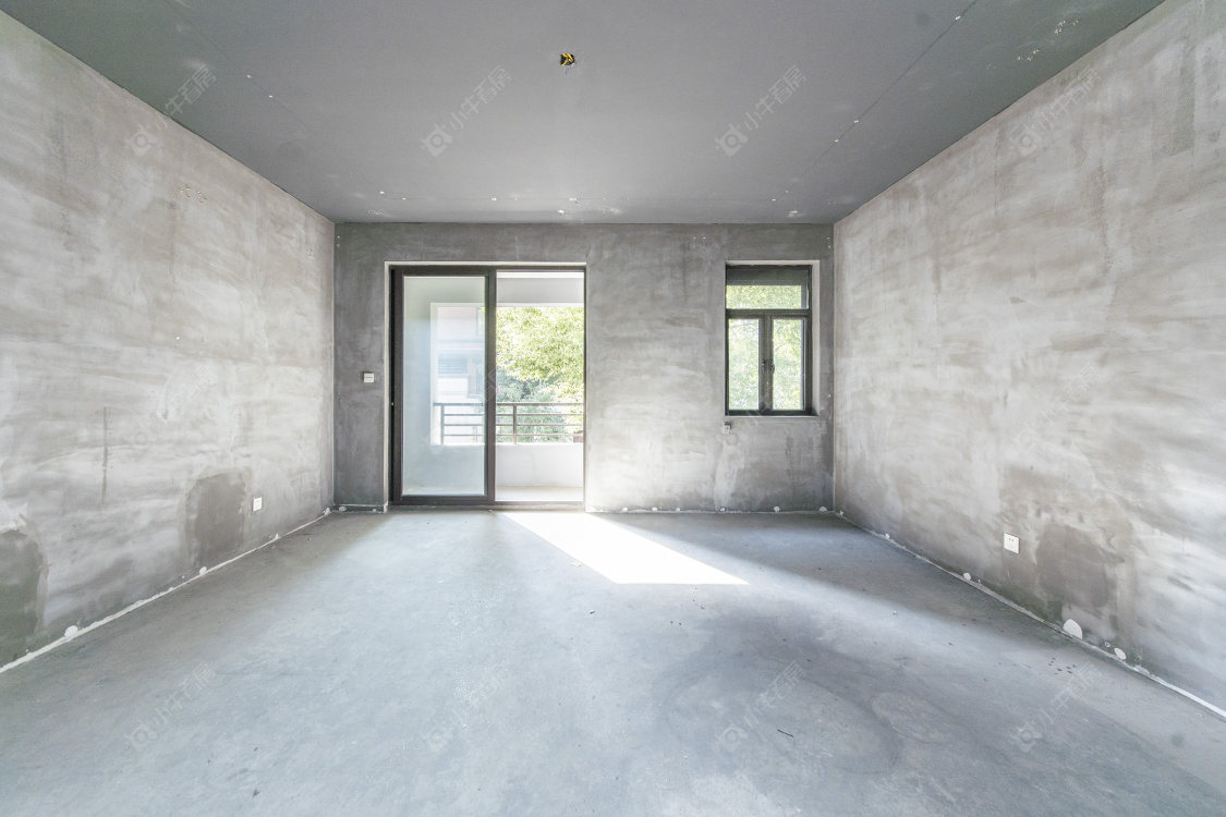 常发御龙山花园别墅区房源室内图 常州常发御龙山花园别墅区在售二手房源室内图_小牛看房